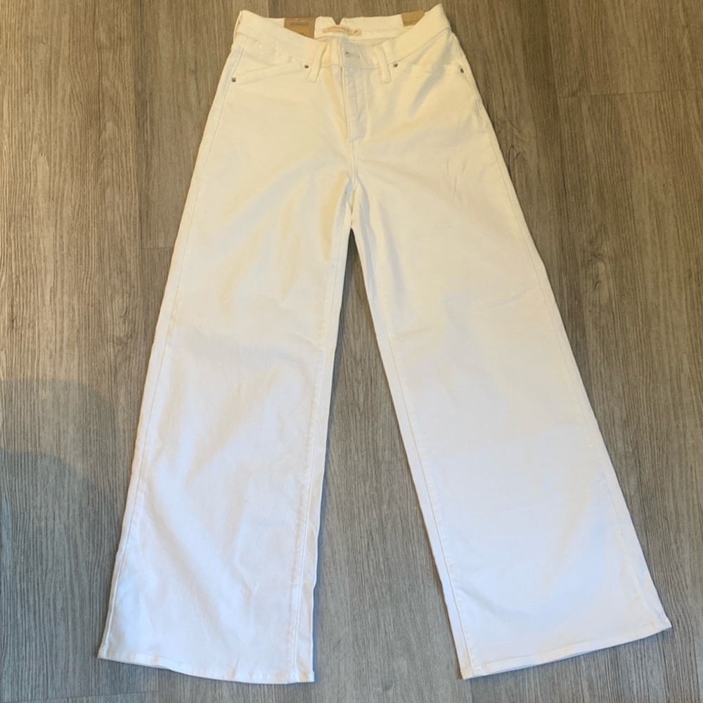Levi's Classic White Denim